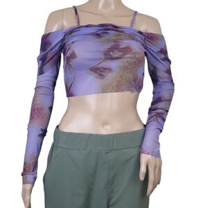 Silence + Noise Bella Cold-Shoulder Cropped Top